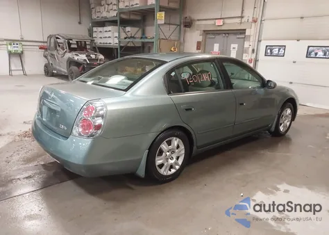 2005 Nissan Altima 2.5 S из США, поврежденный, VIN 1N4AL11DX5C345406